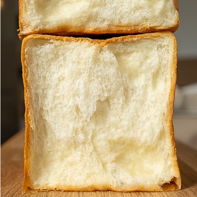 Pain de mie carré tranché